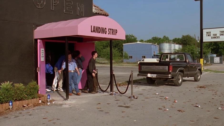 Photo of The Landing Strip as Strip Club in Varsity Blues — MovieMaps