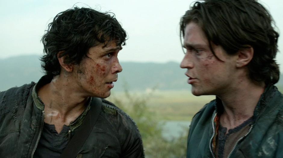 Finn tries to convince Bellamy to leave the girl to her fate.