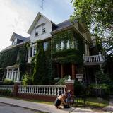 Photograph of The Darling Mansion.