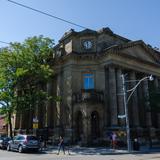 Photograph of Queen/Saulter Library.