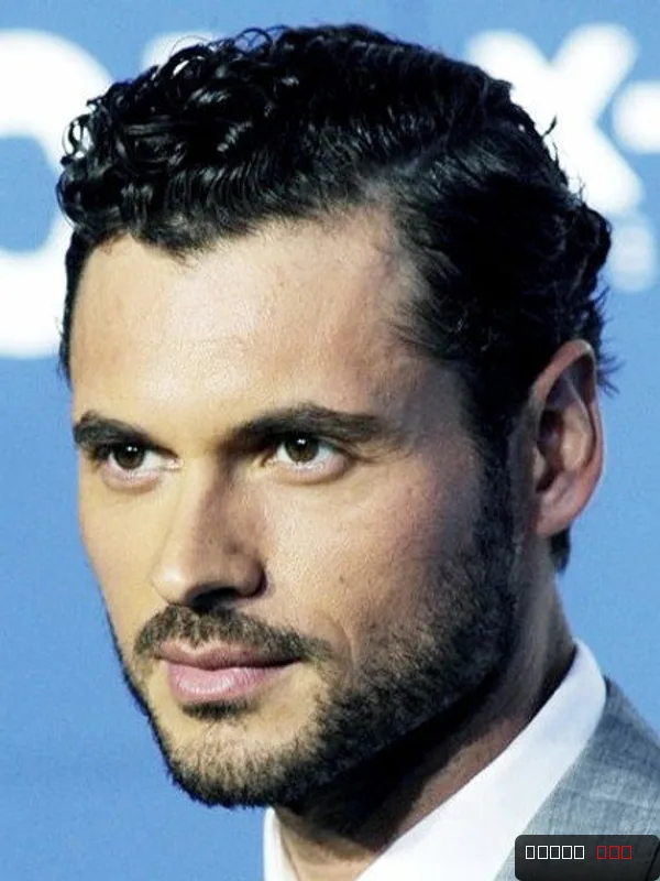 Adan Canto — photo 5
