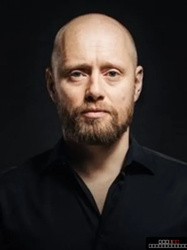 Aksel Hennie