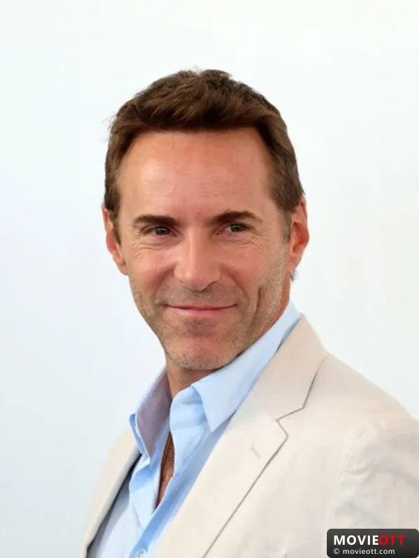 Alessandro Nivola — photo 6