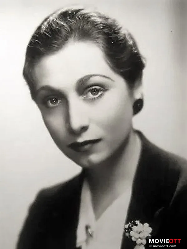 Aline MacMahon — photo 1