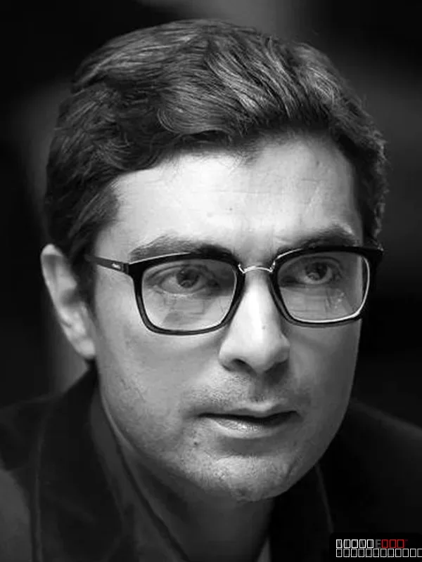 Alyy Khan