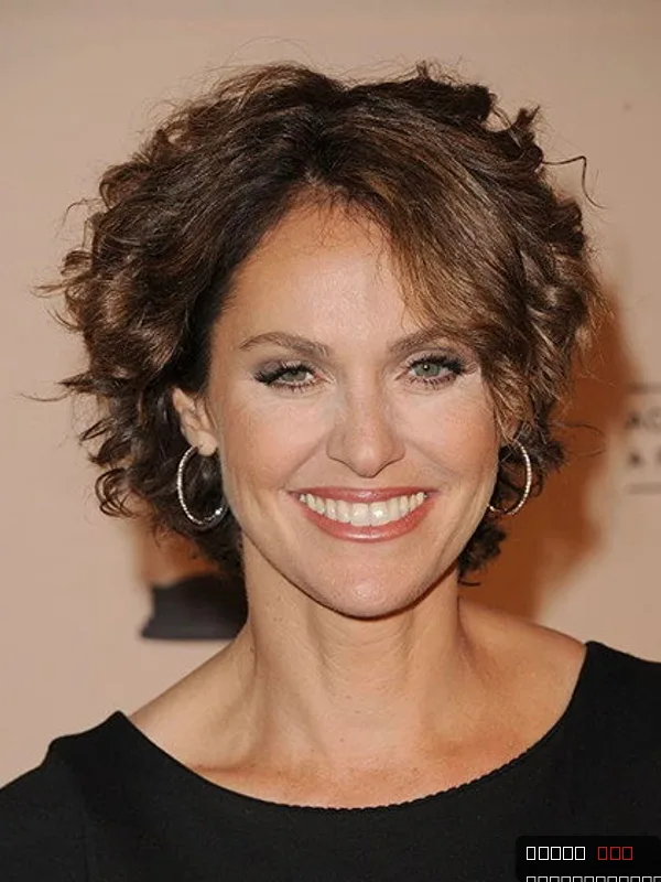 Amy Brenneman — photo 7