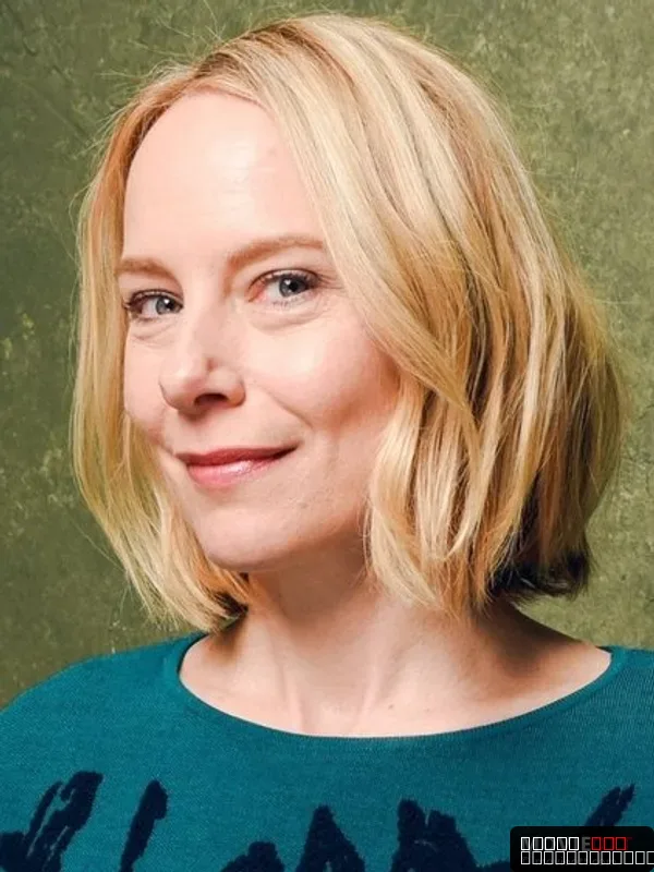 Amy Ryan