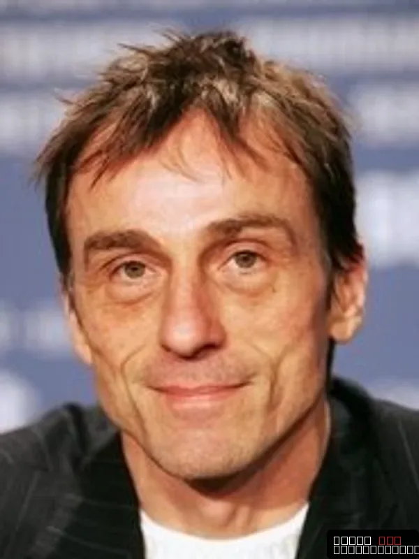 André Hennicke