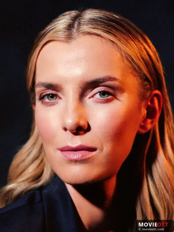 Betty Gilpin — photo 5