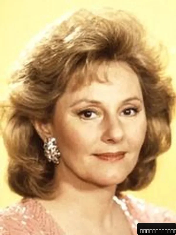 Carlin Glynn