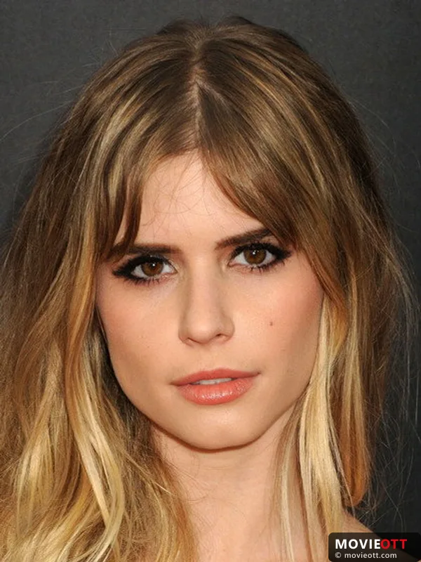 Carlson Young — photo 2