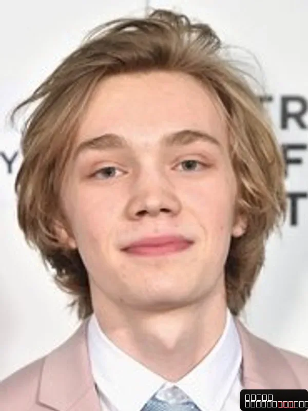 Charlie Plummer