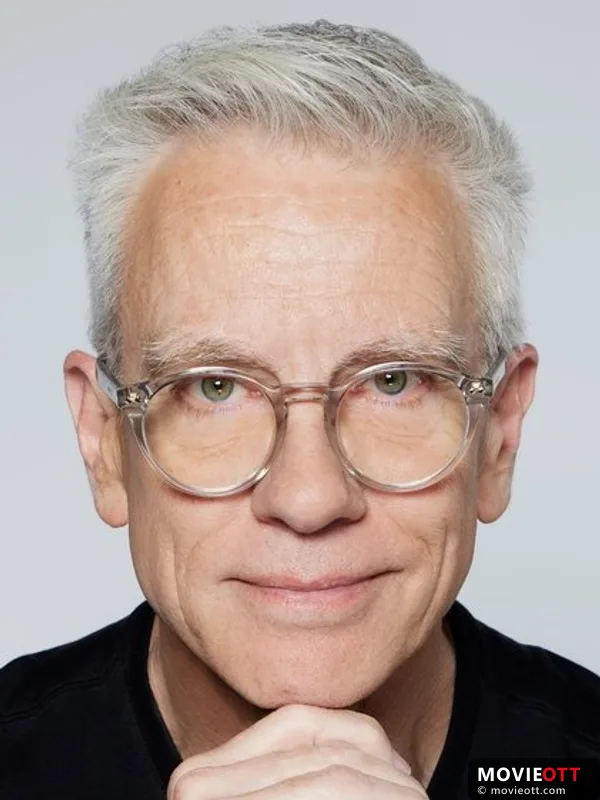 Chris Sanders — photo 1