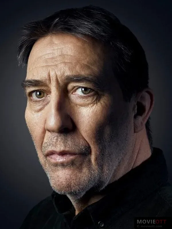Ciarán Hinds