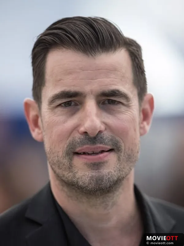 Claes Bang — photo 1