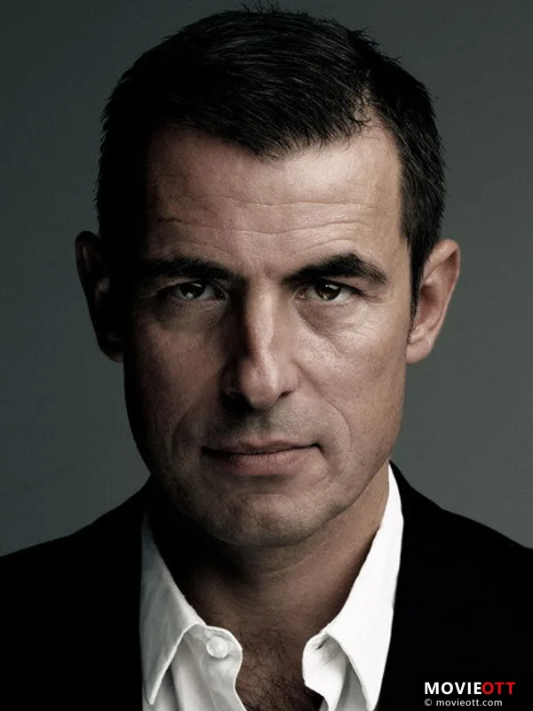 Claes Bang — photo 3