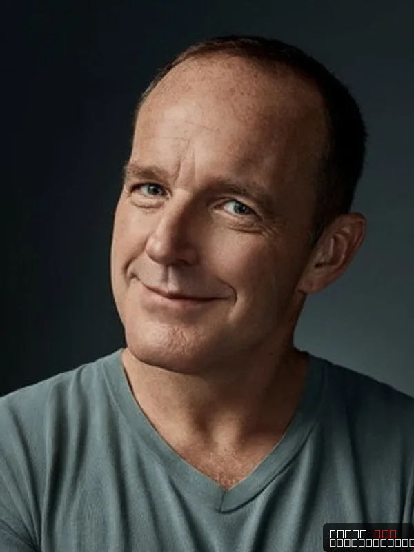 Clark Gregg — photo 5