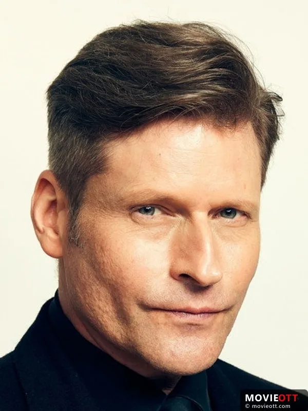 Crispin Glover — photo 6