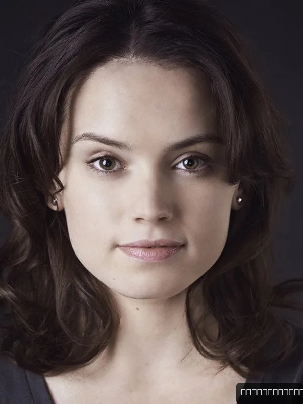 Daisy Ridley — photo 3