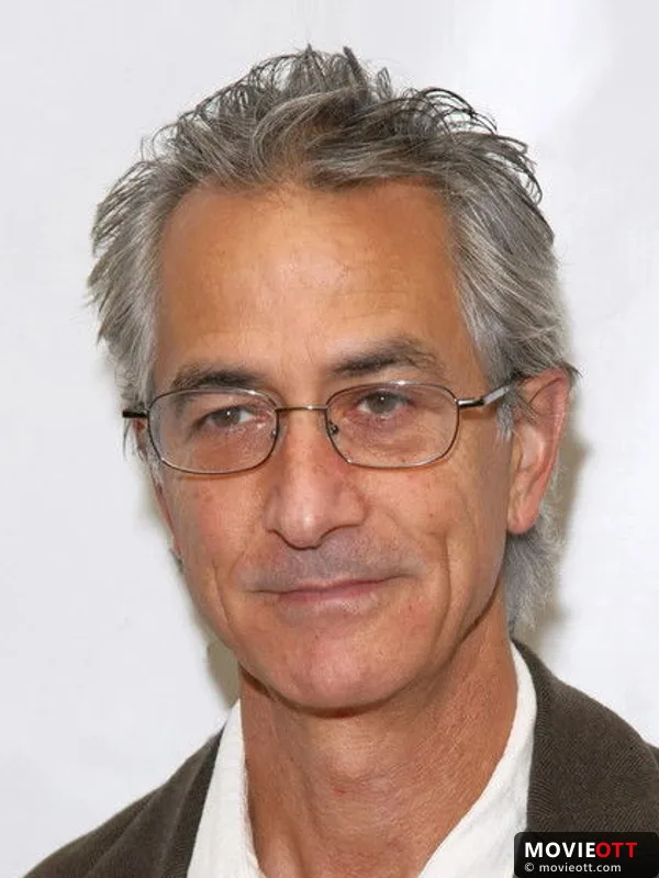 David Strathairn — photo 1
