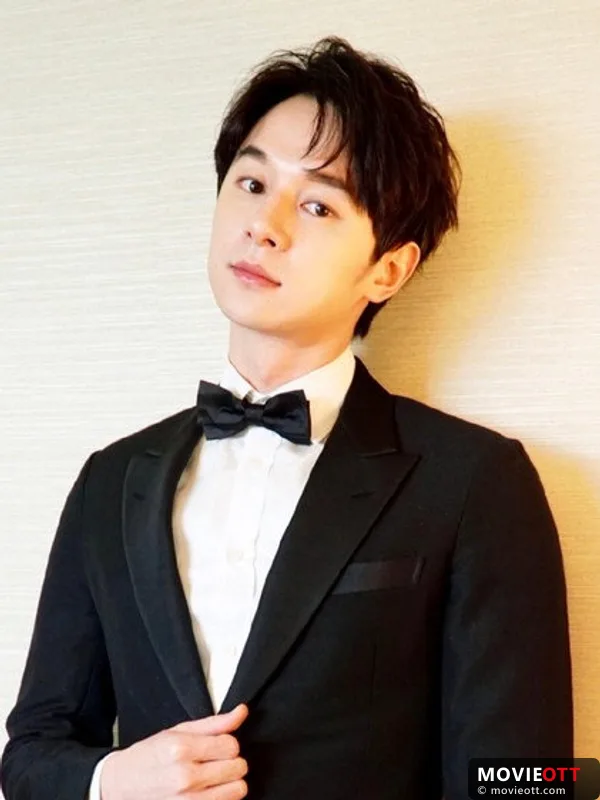 Derek Chang — photo 2