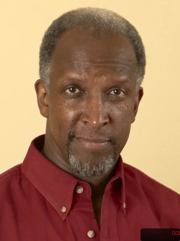 Dorian Harewood — photo 4