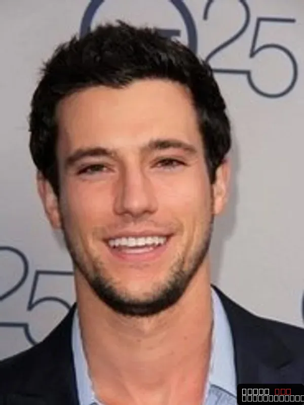 Drew Roy