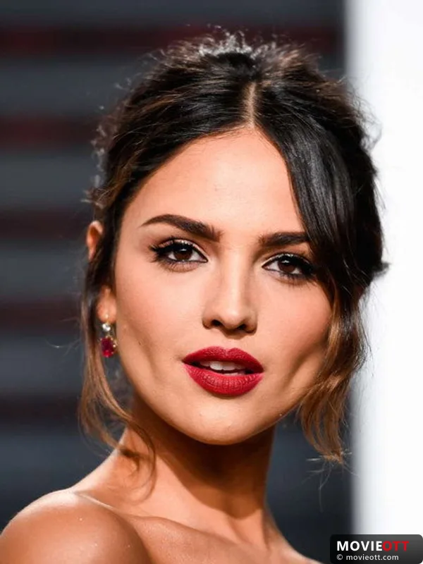 Eiza González — photo 3