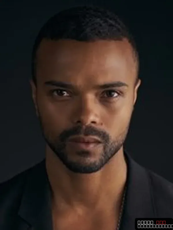 Eka Darville