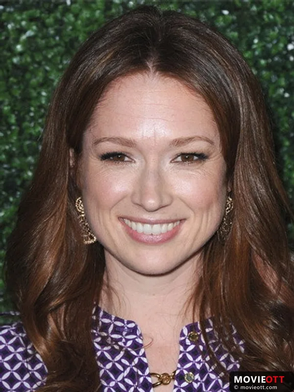 Ellie Kemper — photo 4