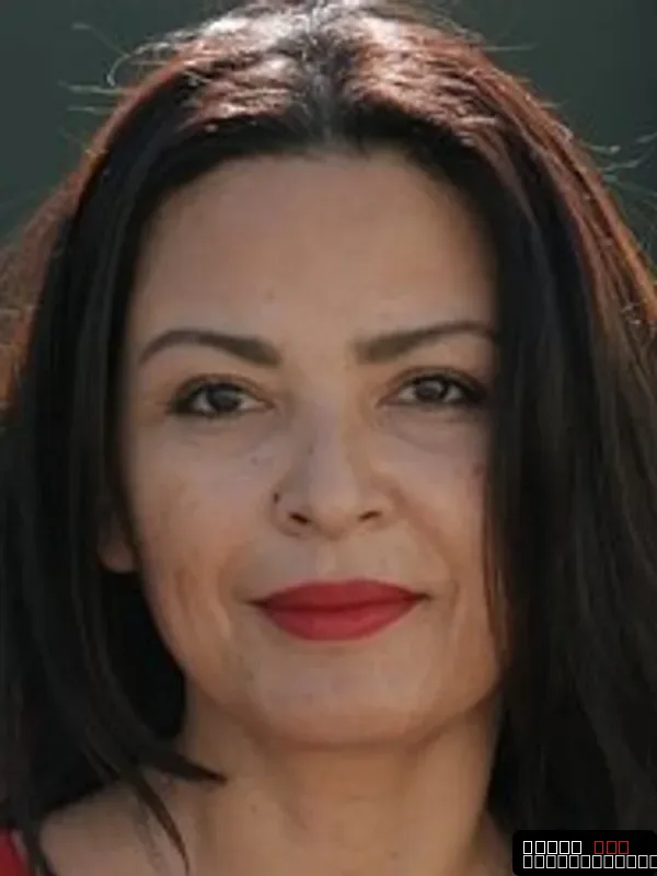 Elpidia Carrillo