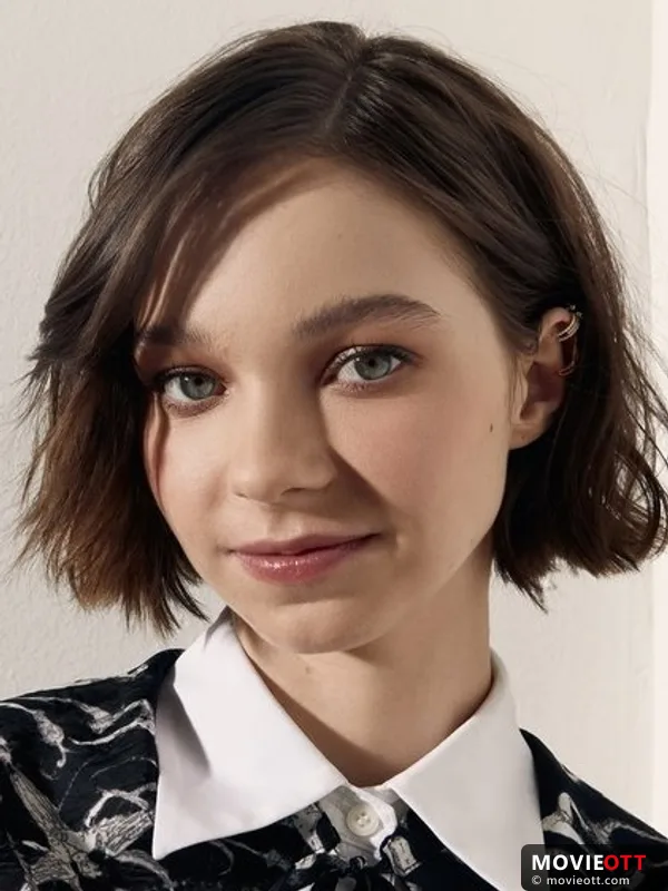 Emma Myers — photo 2