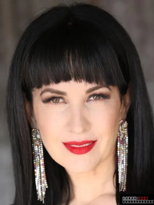 Grey DeLisle