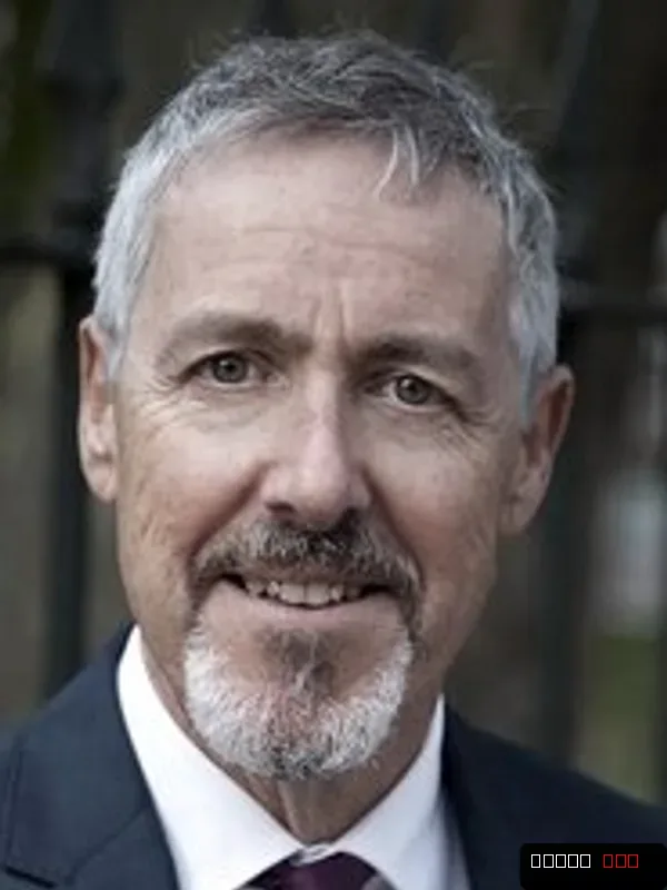 Griff Rhys Jones