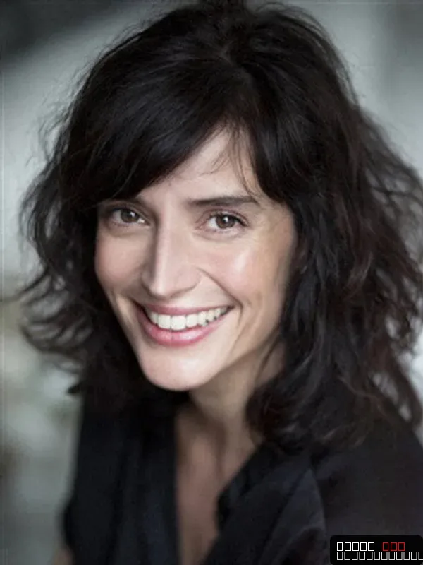 Hélène Seuzaret