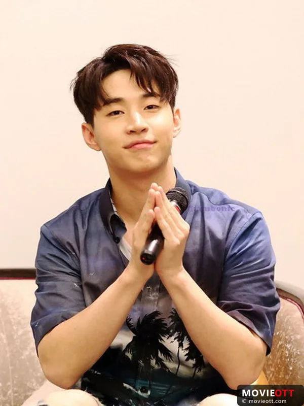 Henry Lau — photo 4