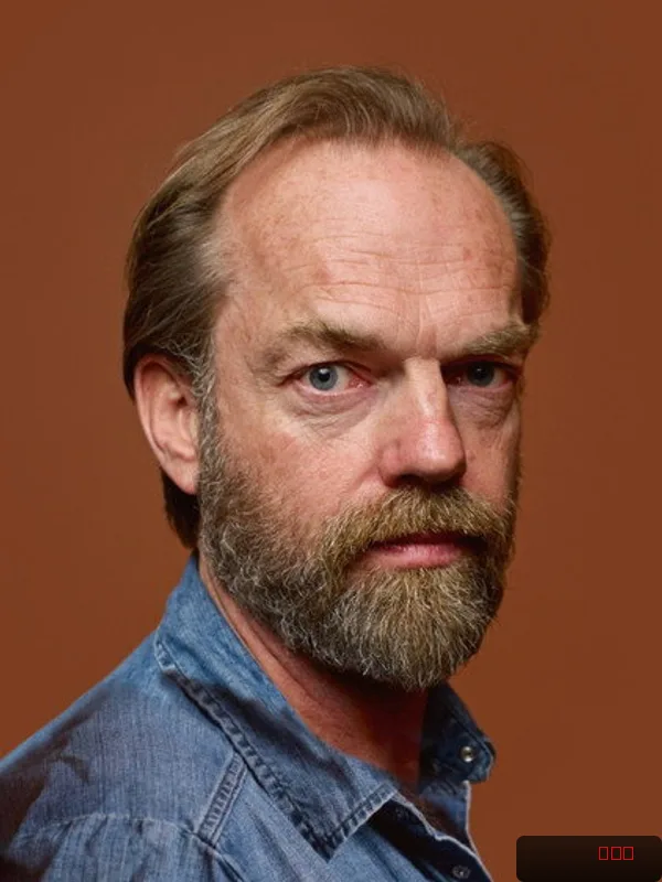 Hugo Weaving — photo 2