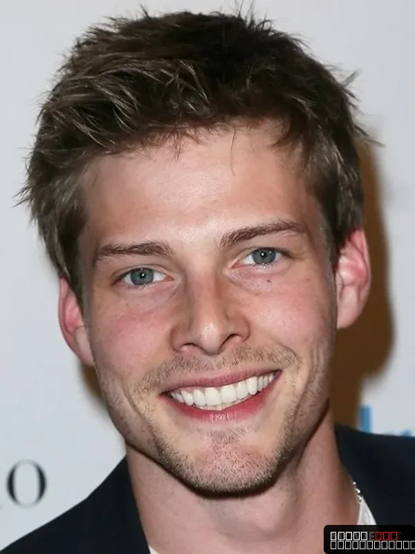 Hunter Parrish