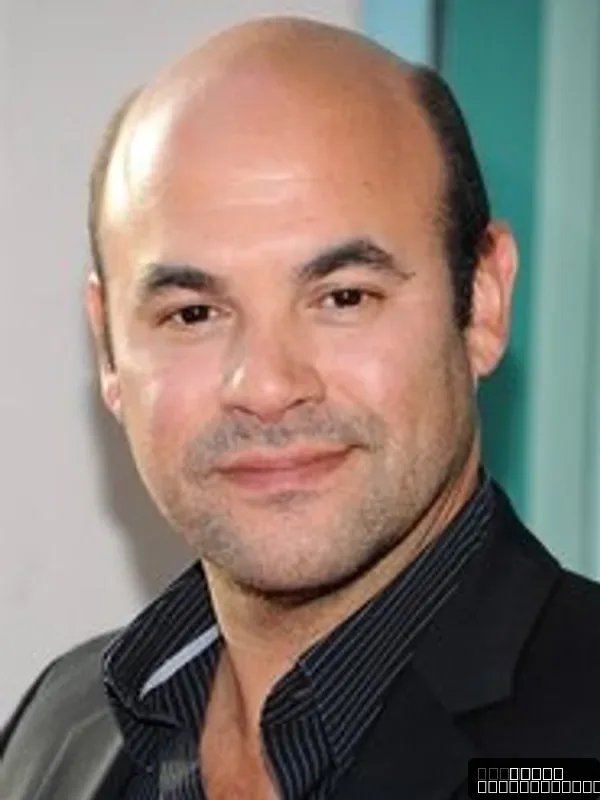 Ian Gomez