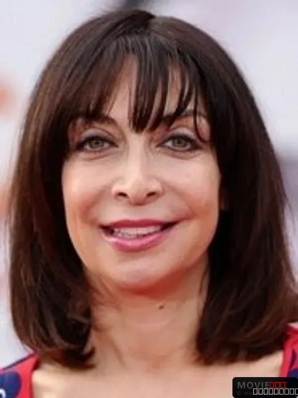 Illeana Douglas