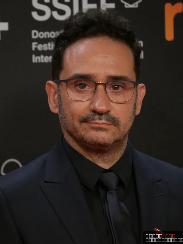 J. A. Bayona — photo 4