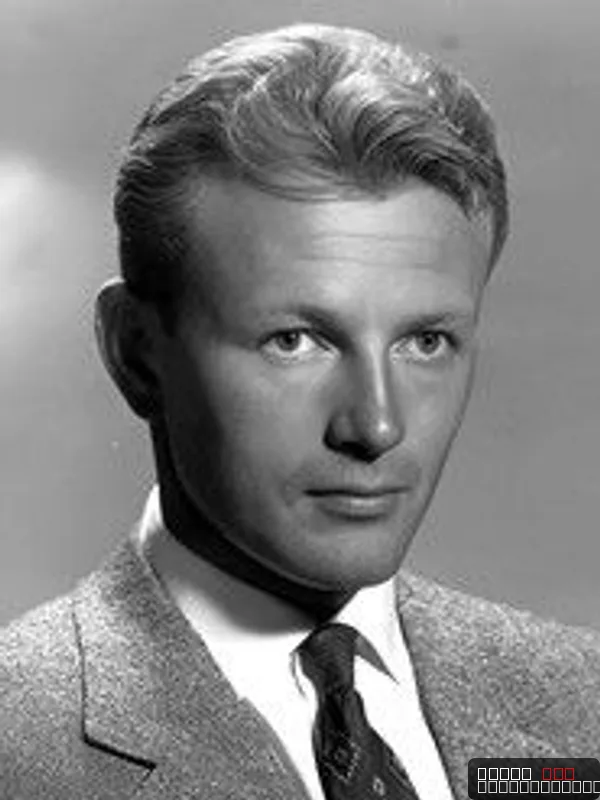 Jacques Sernas