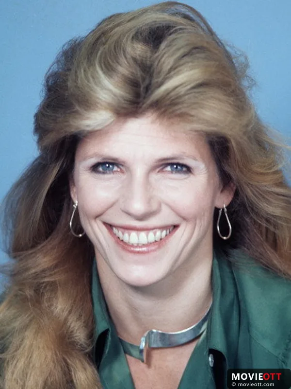 Jennifer Warren — photo 1