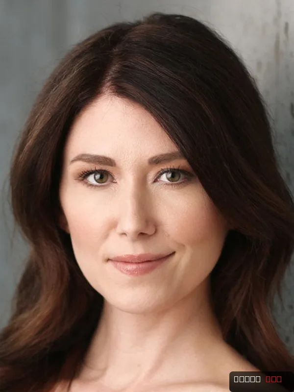Jewel Staite — photo 3
