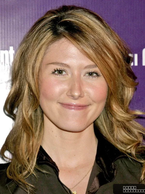 Jewel Staite — photo 5