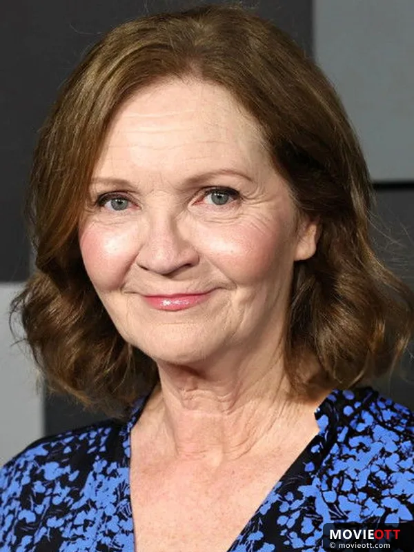 Joan Allen — photo 1
