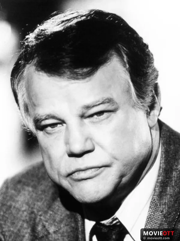 Joe Don Baker — photo 1