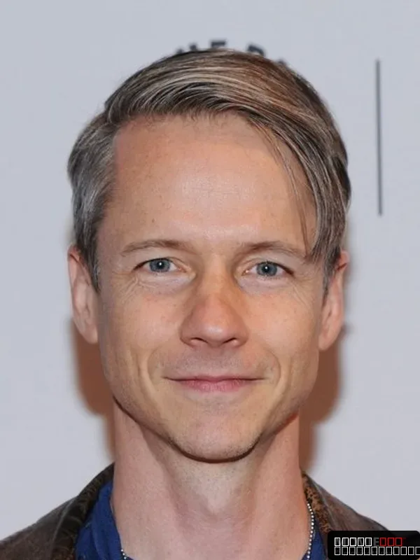 John Cameron Mitchell