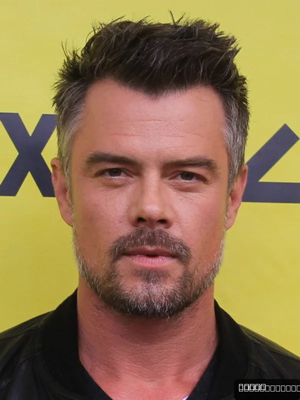 Josh Duhamel — photo 4