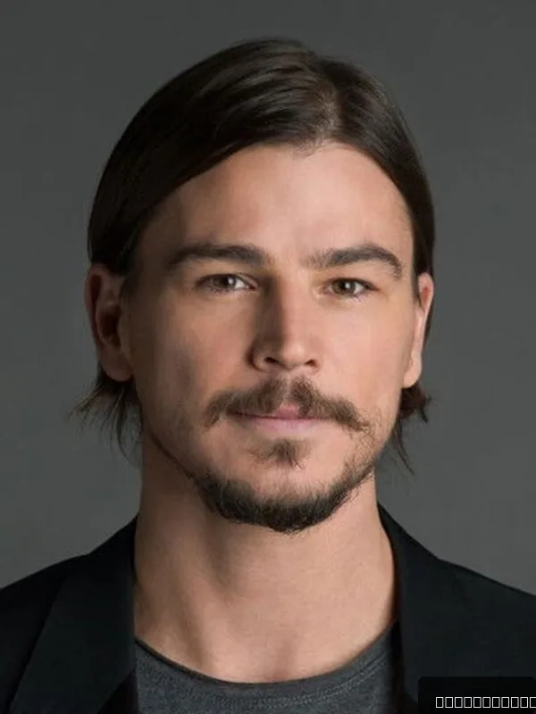 Josh Hartnett — photo 1